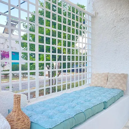 Peaceful House By The Sea - Private Garden Дом отдыха