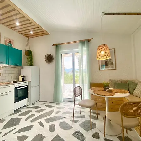 Peaceful House By The Sea - Private Garden * Analipsis (Messinia)
