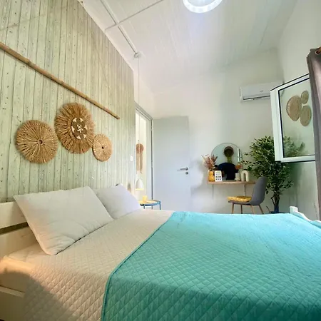 Peaceful House By The Sea - Private Garden Tatil Evi