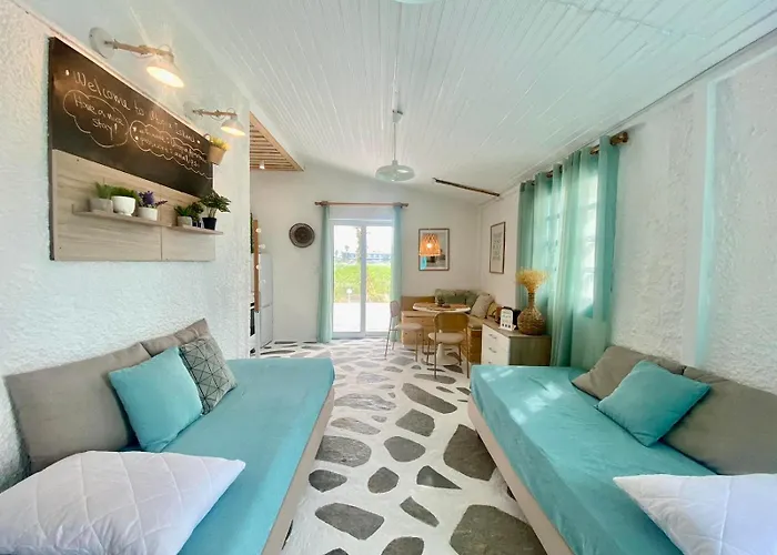 Peaceful House By The Sea - Private Garden Analipsis (Messinia)